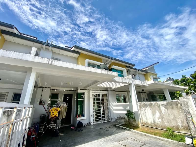 Rumah Teres 2 Tingkat untuk Dijual di Taman Mutiara Rinching (Semenyih) - Firdaus Dauz - PropertyGuru.com.my