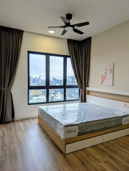 Servis Apartment untuk Disewa di Sunway Belfield - KC Yap - Bedroom - PropertyGuru.com.my