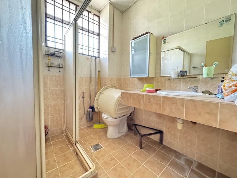 2-storey Terraced House for Sale in Bandar Puteri Puchong (Puchong) - Jayden Lee - Bathroom - PropertyGuru.com.my