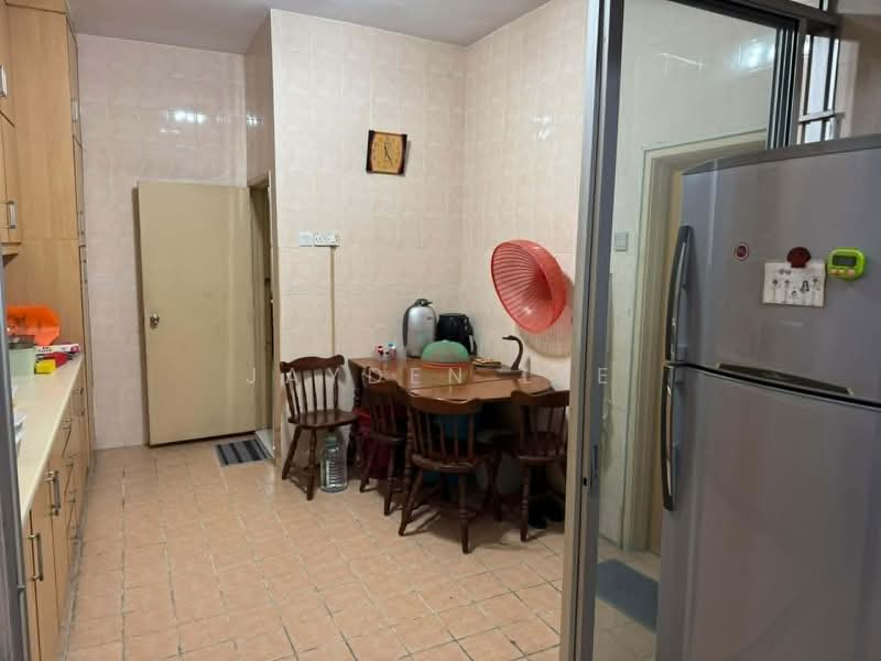 Terraced House for Sale in Bandar Puteri Puchong (Puchong) - Jayden Lee - Kitchen - PropertyGuru.com.my