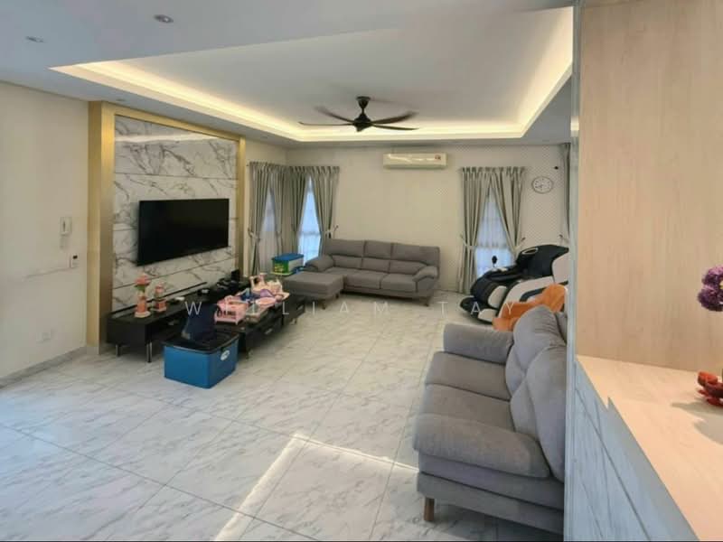 Rumah Kluster untuk Dijual di Taman Ekoflora (Johor Bahru) - William Tay - Living Room - PropertyGuru.com.my