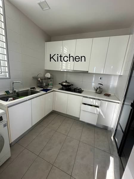 Service Residence for Sale at Paragon Residences @ Straits View - William Tay - Kitchen - PropertyGuru.com.my