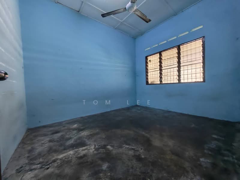 Terraced House for Sale in Taman Jaya Utama (Telok Panglima Garang) - Tom Lee - PropertyGuru.com.my
