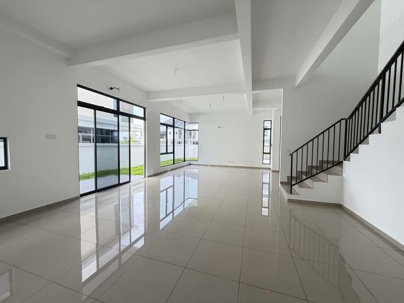 Cluster House for Sale in Horizon Hills (Iskandar Puteri (Nusajaya)) - Max Ng - Living Room - PropertyGuru.com.my