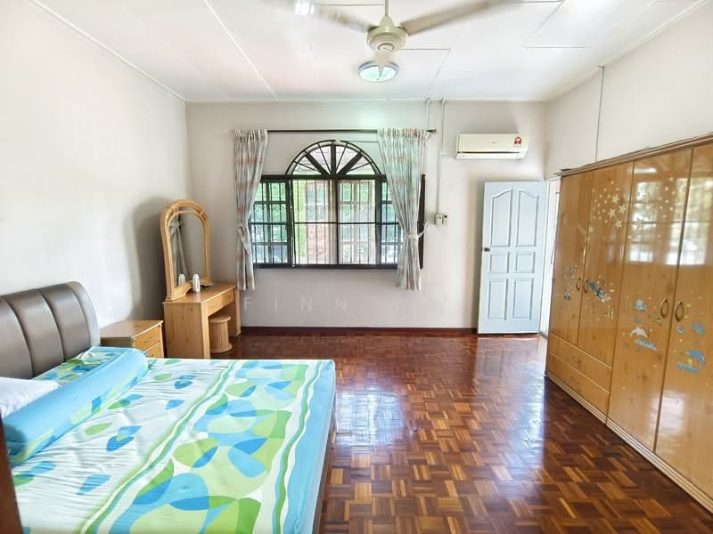 Rumah Teres 2 Tingkat untuk Dijual di Taman Sri Putri (Skudai) - Finn Aw - Bedroom - PropertyGuru.com.my