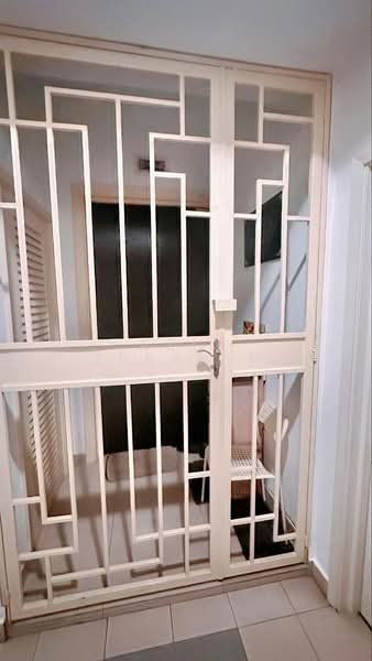 Service Residence for Sale at Saville @ Melawati - Azli Ibrahim - Entrance - PropertyGuru.com.my
