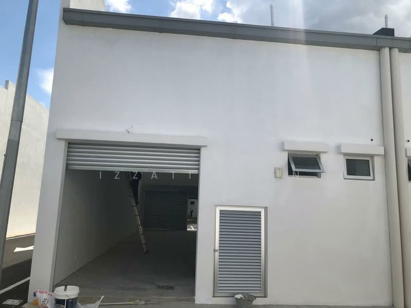 Kedai untuk Dijual di Semenyih (Selangor) - Izzati Radin - Exterior - PropertyGuru.com.my