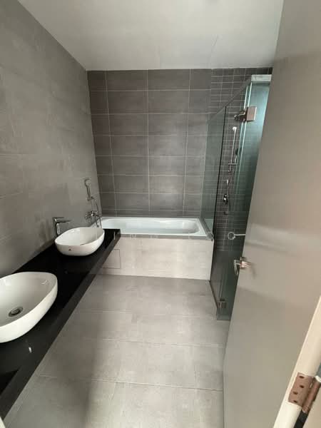 Semi-Detached House for Sale in Gombak (Selangor) - Eling Loo - Bathroom - PropertyGuru.com.my