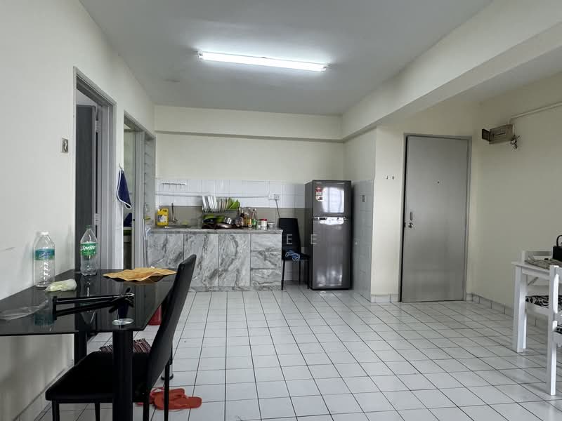 Apartment for Rent at Desa Dua - PeiGee . - Kitchen - PropertyGuru.com.my