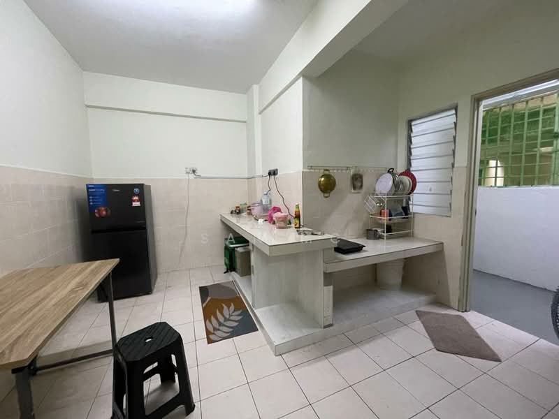 Pangsapuri untuk Disewa di Pangsapuri Miro - San MC - Kitchen - PropertyGuru.com.my