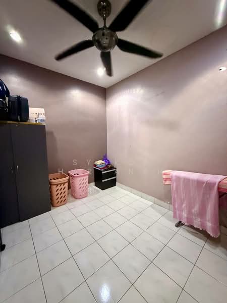 3-storey Terraced House for Sale in Batu Caves (Selangor) - Syukor Hartanah - Interior - PropertyGuru.com.my