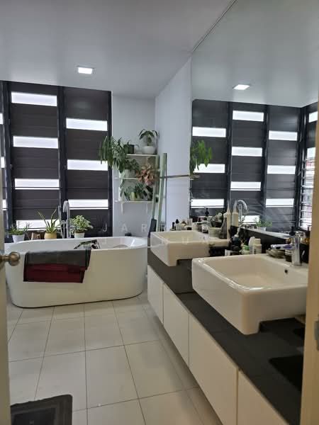 Condominium for Rent at Five Stones - Jarrod Joshua - Bathroom - PropertyGuru.com.my