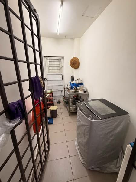 Rumah Teres 2 Tingkat untuk Dijual di Bandar Uda Utama (Johor Bahru) - Finn Aw - Kitchen - PropertyGuru.com.my