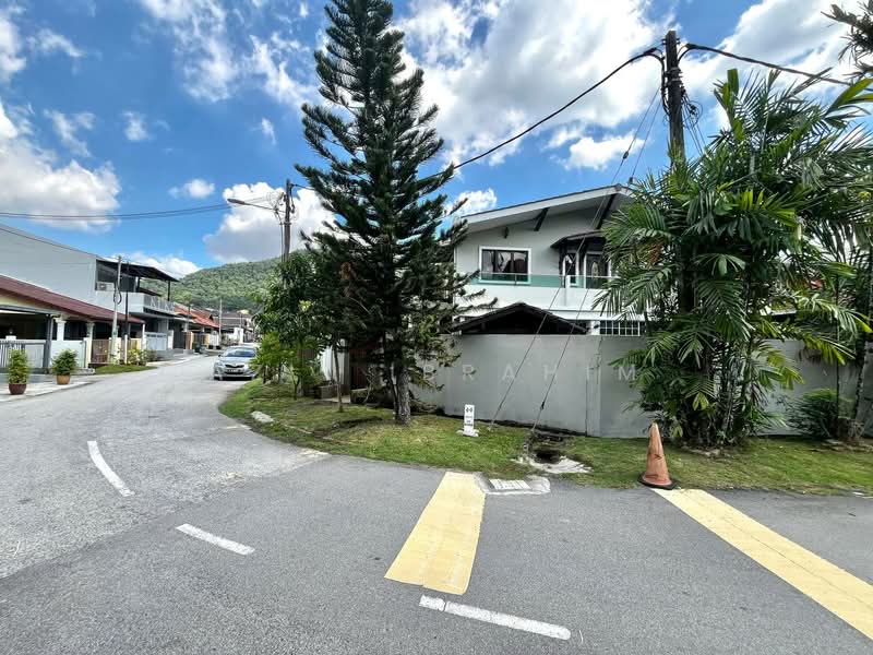 Rumah Teres 2 Tingkat untuk Dijual di Taman Keramat (Ulu Kelang) - Azli Ibrahim - Exterior - PropertyGuru.com.my
