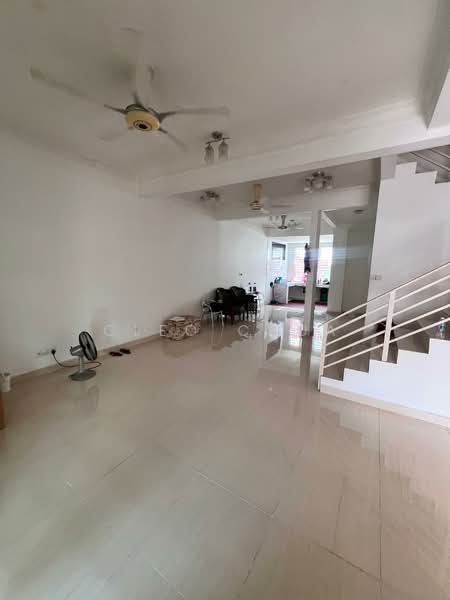 2-storey Terraced House for Sale in Kajang (Selangor) - Cleo Chua - Living Room - PropertyGuru.com.my
