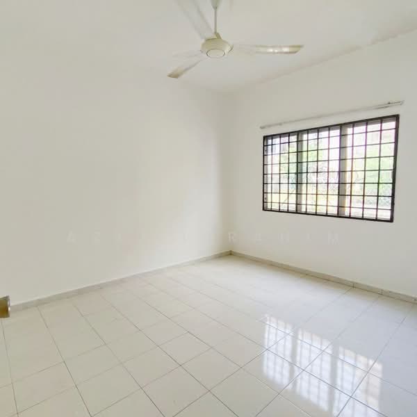 Rumah Teres 2 Tingkat untuk Dijual di Taman Kajang Perdana (Kajang) - Azli Ibrahim - Interior - PropertyGuru.com.my