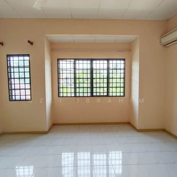 Rumah Teres 2 Tingkat untuk Dijual di Taman Kajang Perdana (Kajang) - Azli Ibrahim - Interior - PropertyGuru.com.my
