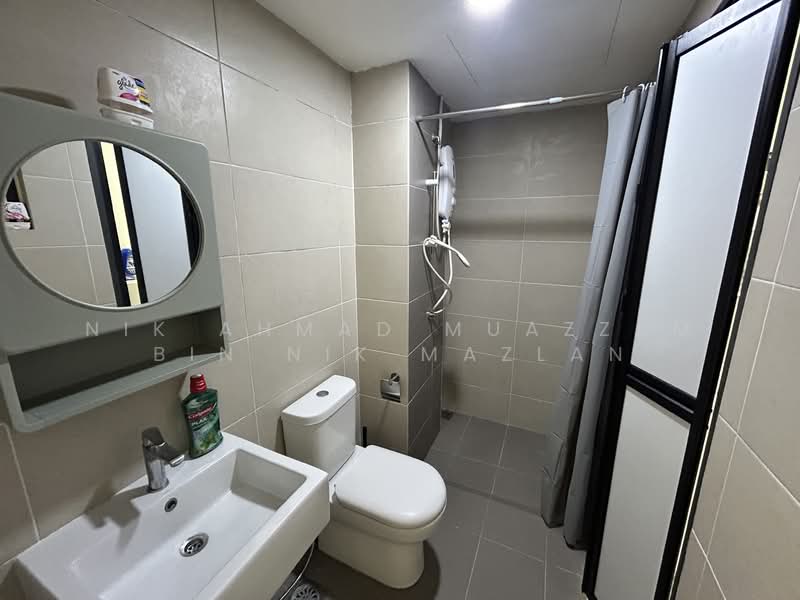 Service Residence for Rent at Emira Residence - Nik Ahmad Muazzam Bin Nik Mazlan - Bathroom - PropertyGuru.com.my