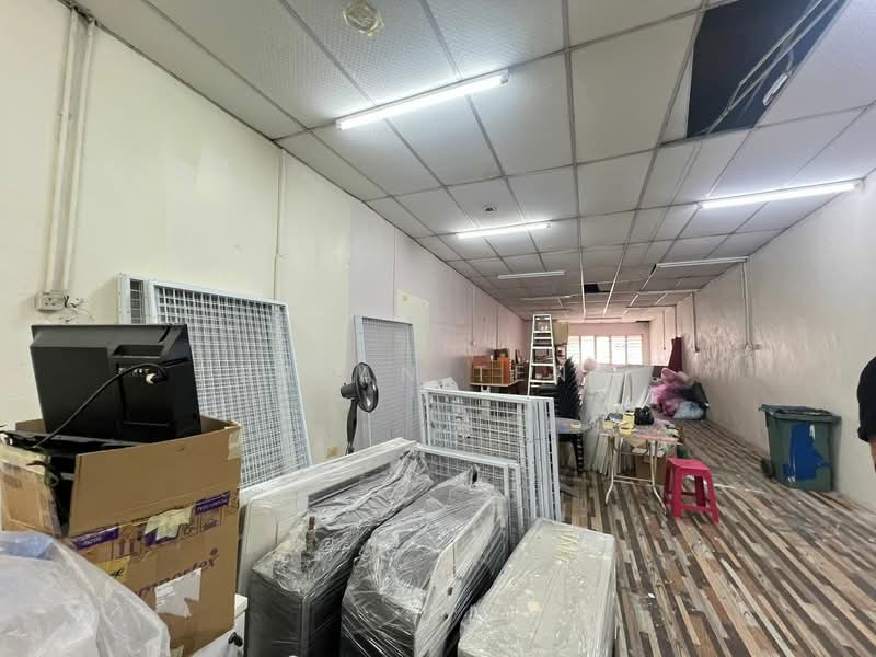 Kedai untuk Dijual di George Town (Penang) - Bryan Teng - Interior - PropertyGuru.com.my