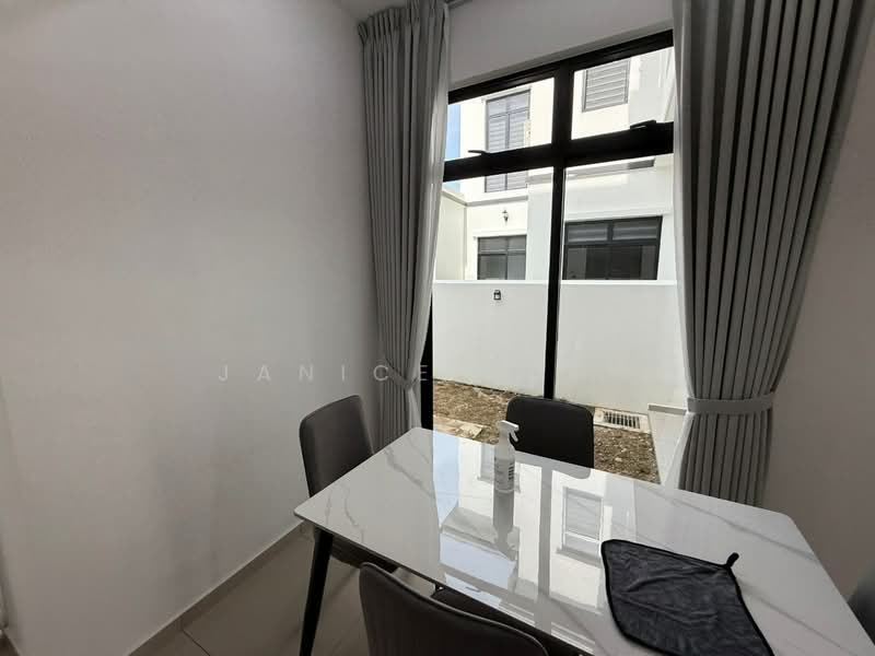 Cluster House for Rent in Eco Botanic (Iskandar Puteri (Nusajaya)) - Janice Yong - Dining Room - PropertyGuru.com.my