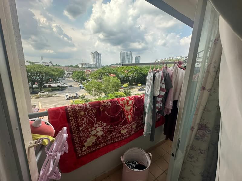Apartment for Rent at Sutramas - Kor Kok Tee - Balcony - PropertyGuru.com.my