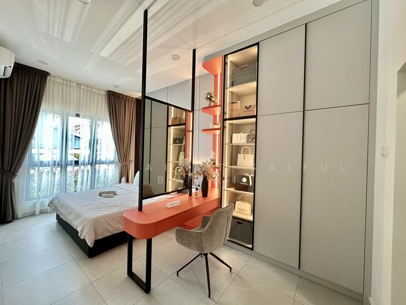 Condominium for Sale at IX Suria Residences - Mohd Aizat Saiful Bahri - Bedroom - PropertyGuru.com.my