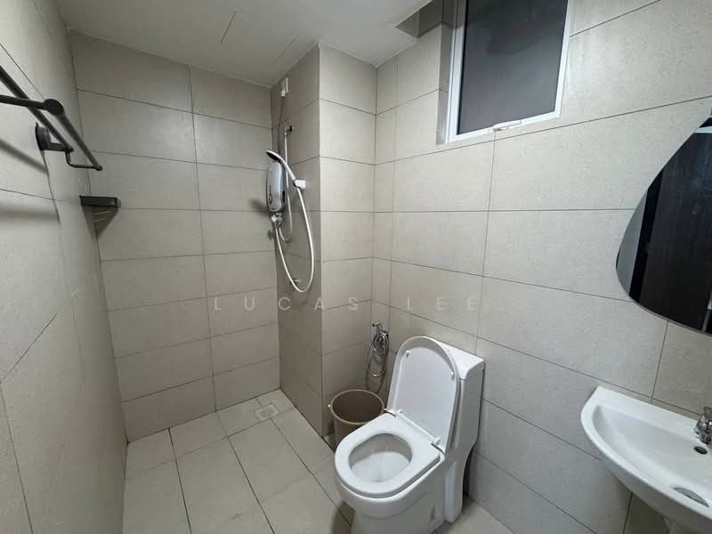 Service Residence for Rent at Vista Tiara (MBW Bay) - Lucas Lee - Bathroom - PropertyGuru.com.my