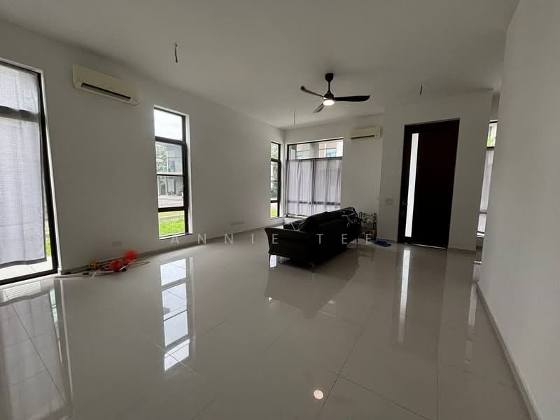Semi-Detached House for Rent in Johor Bahru (Johor) - Annie Tee - PropertyGuru.com.my