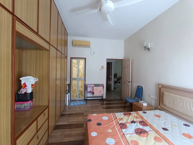 Condominium for Sale at Leader Garden - Gary Khoo - Bedroom - PropertyGuru.com.my