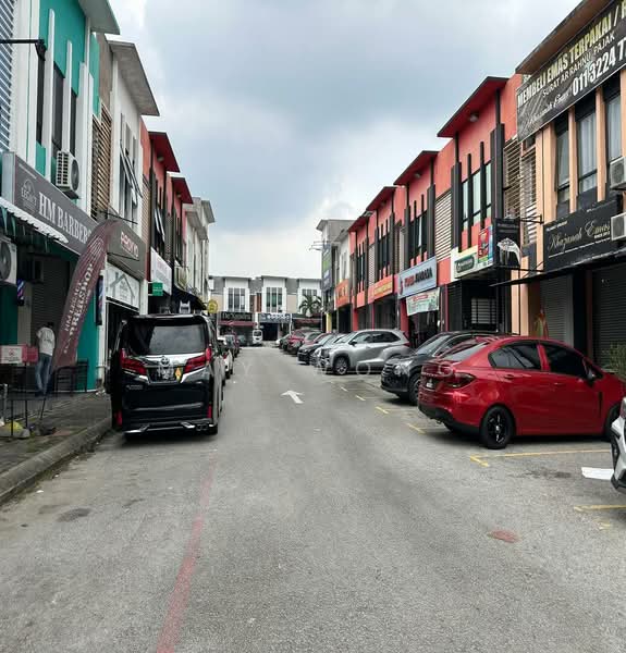Shop for Rent in Saujana Utama (Selangor) - May Wong - Exterior - PropertyGuru.com.my