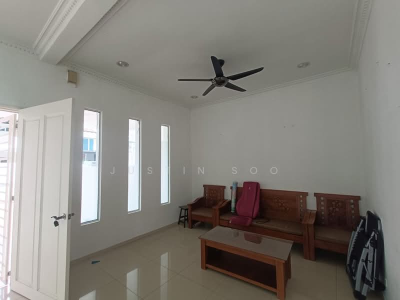 Rumah Berkembar untuk Dijual di Johor Bahru (Johor) - Justin Soo - Living Room - PropertyGuru.com.my