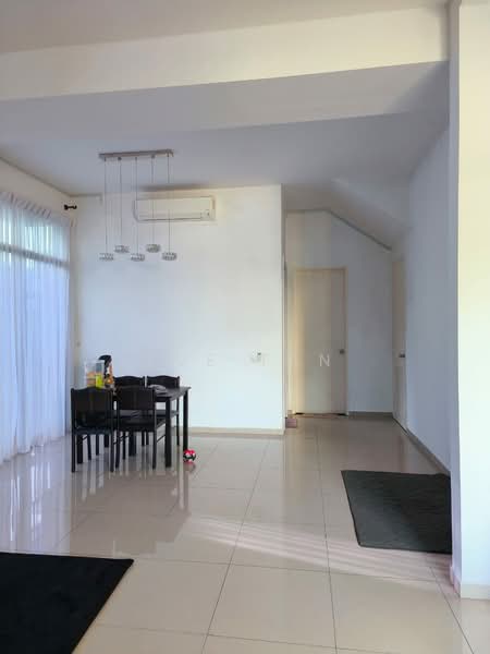 Rumah Kluster untuk Dijual di Pasir Gudang (Johor) - Eve Tan - Dining Room - PropertyGuru.com.my