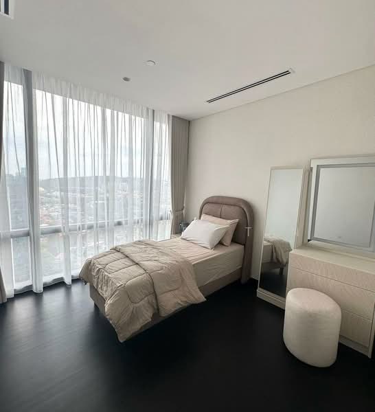 Servis Apartment untuk Disewa di Crown Residences @ Pavilion Damansara Heights - Chester Tan - Bedroom - PropertyGuru.com.my