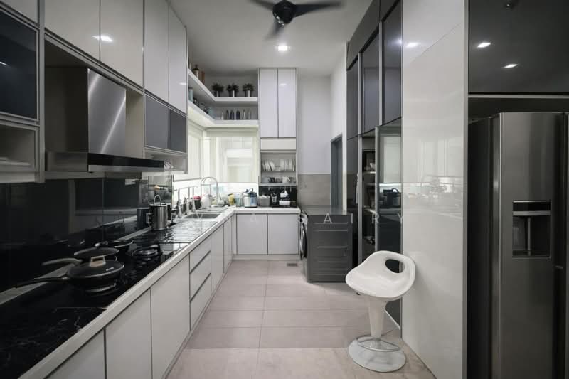 Bungalow for Sale in Cyberjaya (Selangor) - Eryna Sairy - PropertyGuru.com.my
