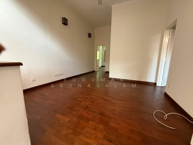 2-storey Terraced House for Sale in Bukit Jelutong (Shah Alam) - Sugumar Arunasalam - Living Room - PropertyGuru.com.my