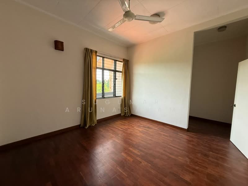 2-storey Terraced House for Sale in Bukit Jelutong (Shah Alam) - Sugumar Arunasalam - Bedroom - PropertyGuru.com.my