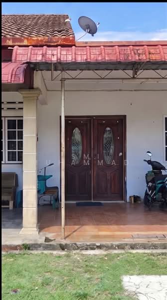Bungalow for Sale in Kampung Bahagia Jiboi (Ampangan) - Ismi Muhammad - Exterior - PropertyGuru.com.my