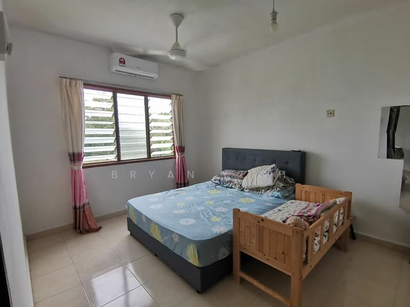 Apartment for Sale at Enggang Apartment - Bryan Yeoh - Bedroom - PropertyGuru.com.my