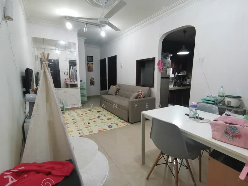 Apartment for Sale at Enggang Apartment - Bryan Yeoh - Living Room - PropertyGuru.com.my