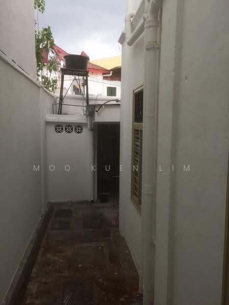 Shop for Rent in Ipoh (Perak) - Moo Kuen Lim - Exterior - PropertyGuru.com.my