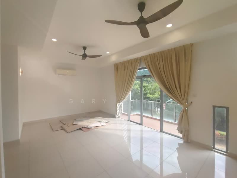 3-storey Terraced House for Sale in Tanjung Bungah (Penang) - Gary Khoo - Living Room - PropertyGuru.com.my