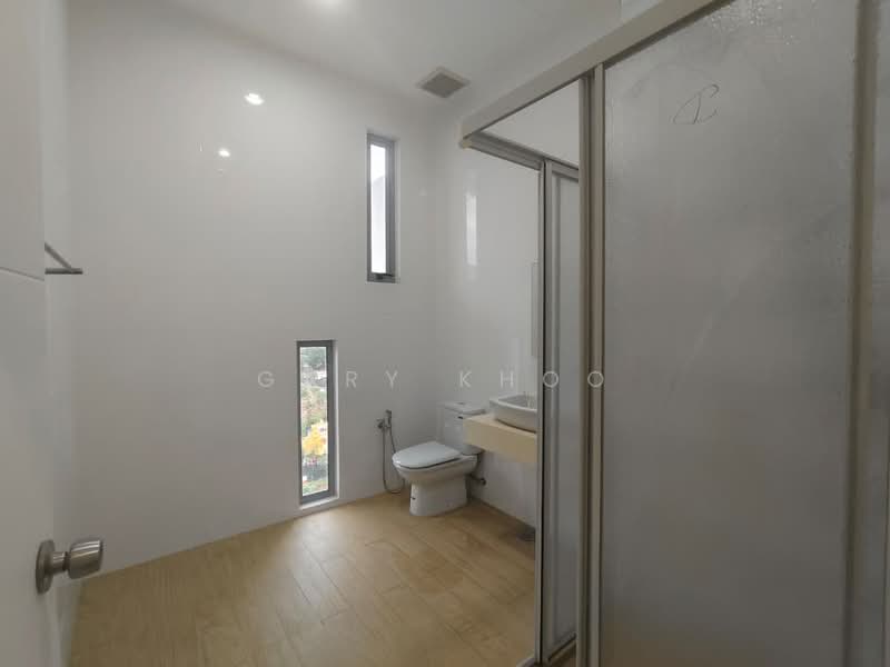 3-storey Terraced House for Sale in Tanjung Bungah (Penang) - Gary Khoo - Bathroom - PropertyGuru.com.my