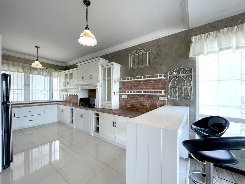 Kondominium untuk Dijual di Central Park condominium - Mocole Lee - Kitchen - PropertyGuru.com.my