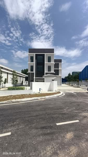 Detached Factory for Rent in Kawasan Perindustrian Kundang (Rawang) - May Wong - Exterior - PropertyGuru.com.my