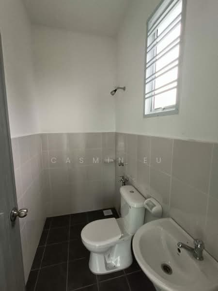 Rumah Teres 2 Tingkat untuk Dijual di Pontian (Johor) - Casmin Eu - Bathroom - PropertyGuru.com.my