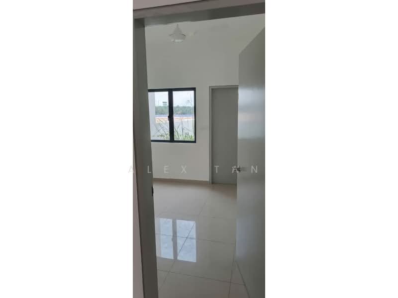 Rumah Teres 2 Tingkat untuk Dijual di Bandar Sri Sendayan (Negeri Sembilan) - Alex Tan - PropertyGuru.com.my