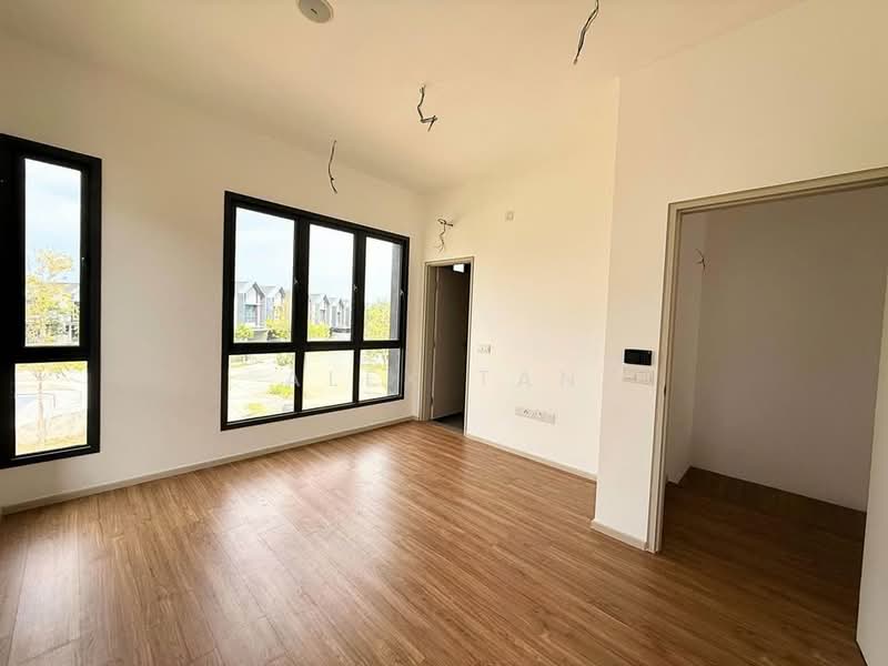 Rumah Teres 2 Tingkat untuk Dijual di Bandar Sri Sendayan (Negeri Sembilan) - Alex Tan - Living Room - PropertyGuru.com.my