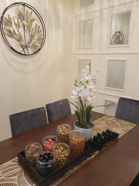 Service Residence for Rent at Setia City Residences - Stephanie Lim - Dining Room - PropertyGuru.com.my