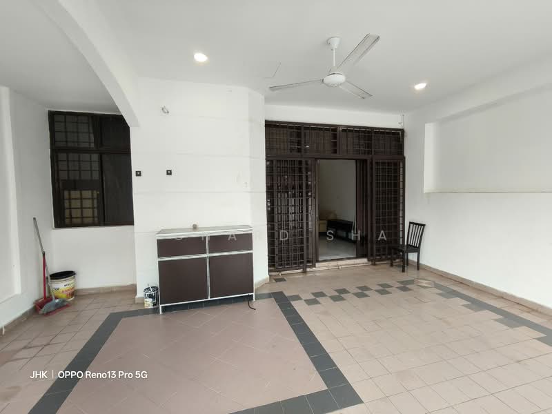 1.5-storey Terraced House for Sale in Taman Perling (Perling) - Richard Shai - Entrance - PropertyGuru.com.my
