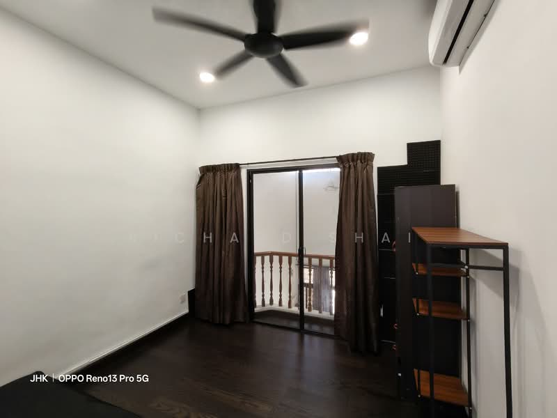 1.5-storey Terraced House for Sale in Taman Perling (Perling) - Richard Shai - Interior - PropertyGuru.com.my